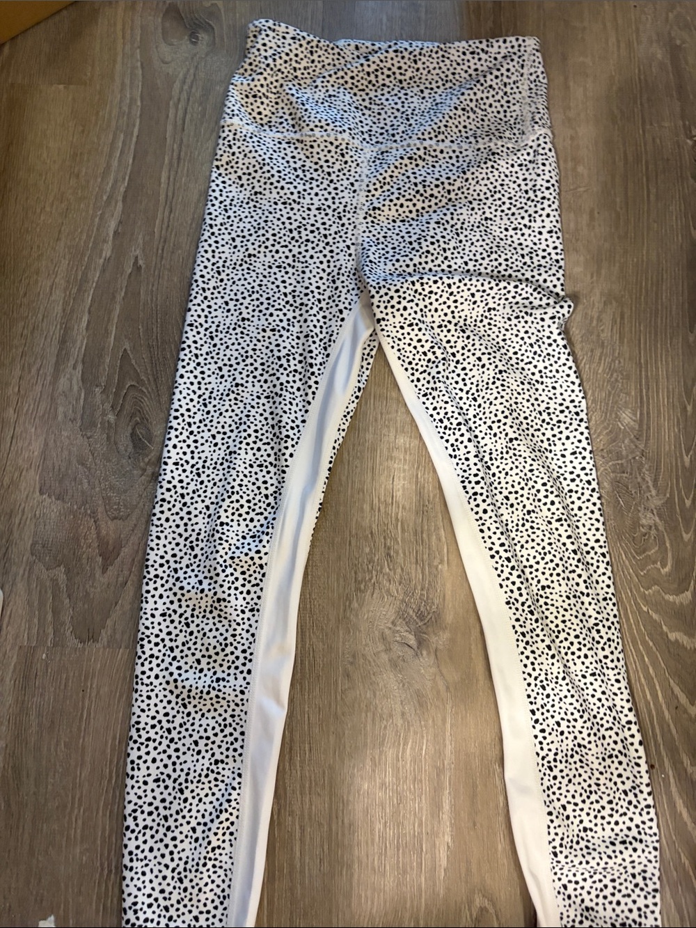 Like New Allfenix spotted workout  leggings